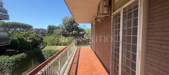 4 rooms House in Rome, Italy No. 261057 12