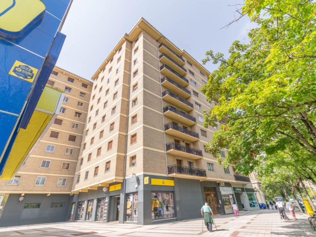 5 Schlafzimmer Wohnung in Chartered Community of Navarre, Spain, Nr. 211850