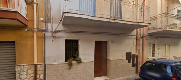 4 rooms Apartment in Gela, Italy No. 220417 25