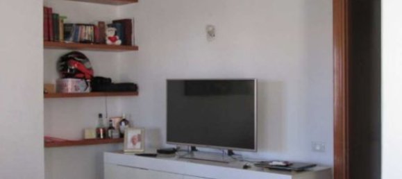Apartamento de 4 habitaciónes en Olbia, Italy No. 13656 12