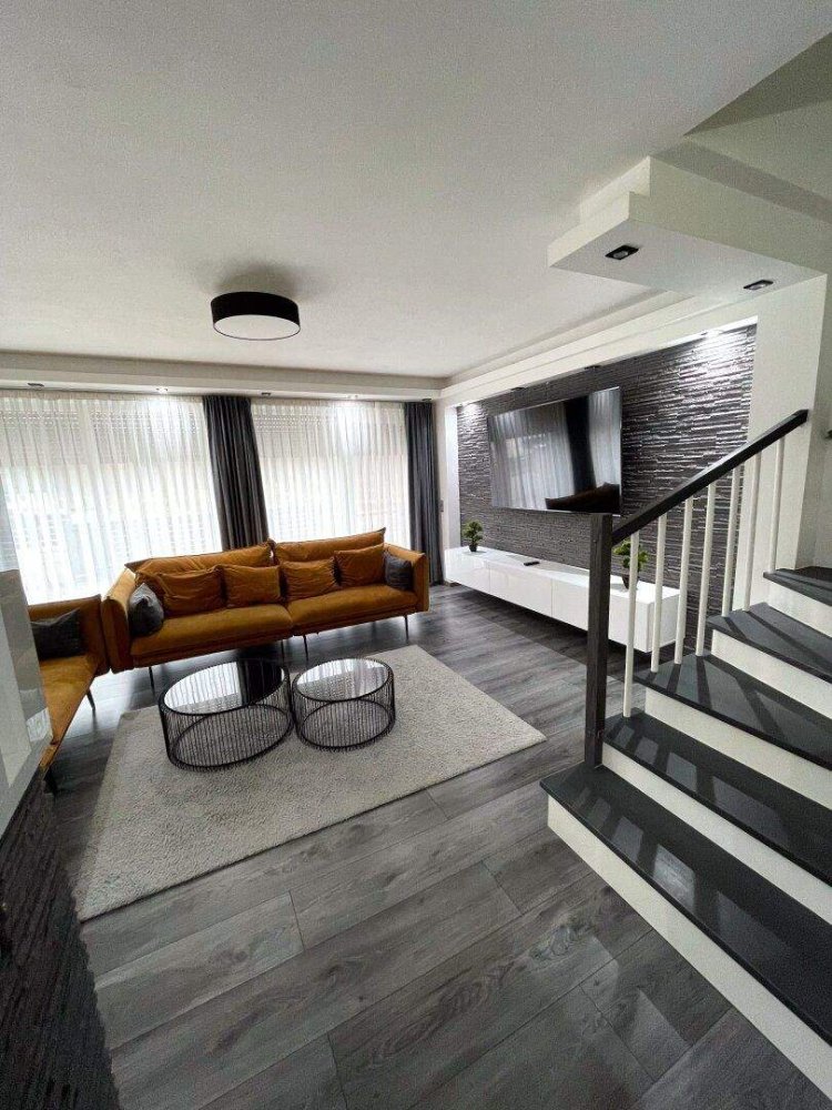 Таунхаус с 5 комнатами в Пишельсдорф ам Энгельбах, Австрия № 187256