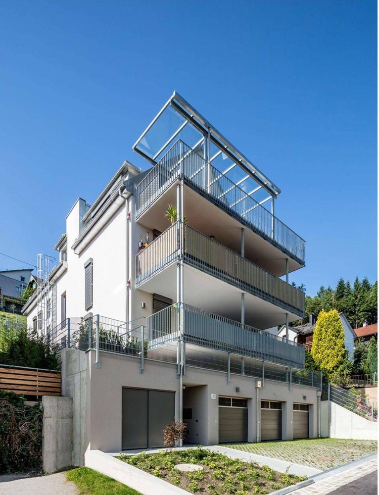 5 rooms Apartment in Linz, Austria No. 210694