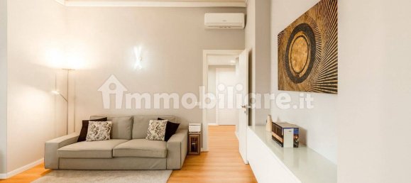 3 bedrooms Apartment in Milan, Italy No. 342860 3