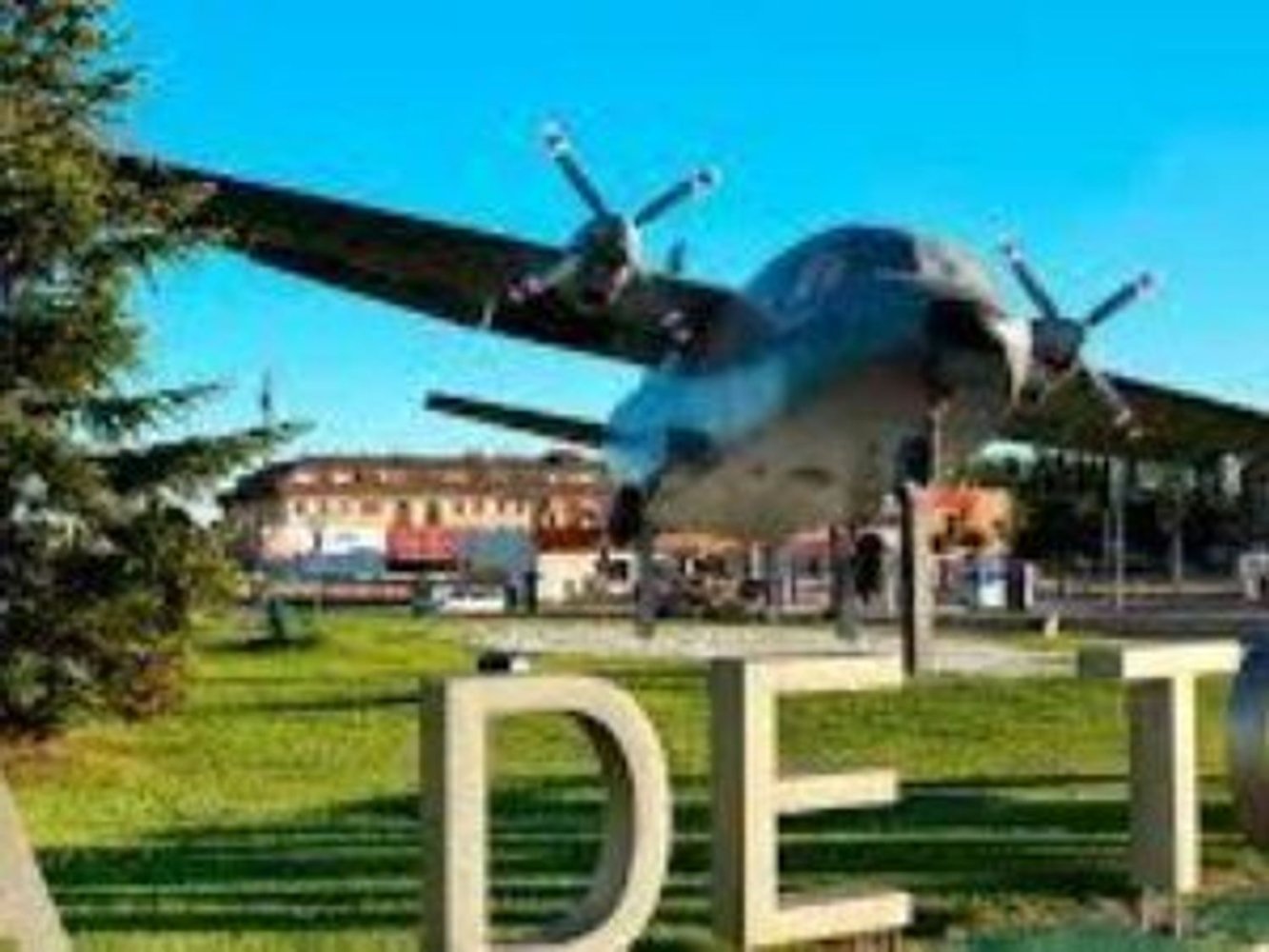 Gebäude in Santa Marta de Tormes, Spain 860m², Nr. 63567