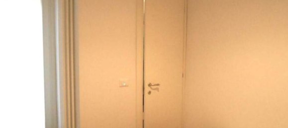 5 bedrooms Apartment in Padua, Italy No. 346008 11