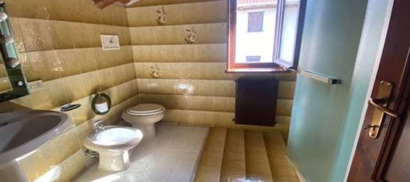 Вилла с 5 комнатами в Гадзола, Италия № 18366 18