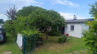 Бунгало с 3 комнатами в Нойзидль ам Зе, Австрия № 243262