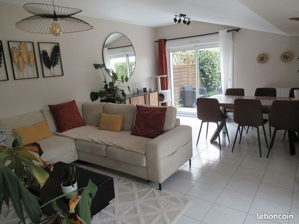 2 غرف نوم منزل في Becon-les-Granits, France رقم 278970