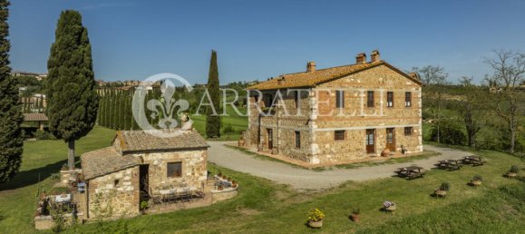 9 bedrooms Land in San Quirico d'Orcia, Italy No. 84314 4
