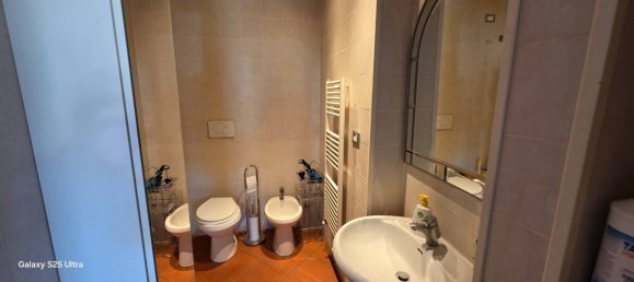 2 bedrooms Apartment in Signa, Italy No. 299252 9