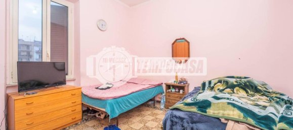 3 rooms Apartment in Rome, Italy No. 83721 10