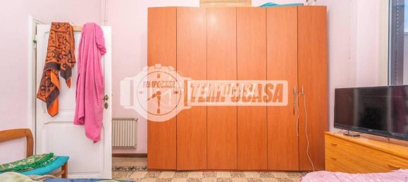 3 rooms Apartment in Rome, Italy No. 83721 4