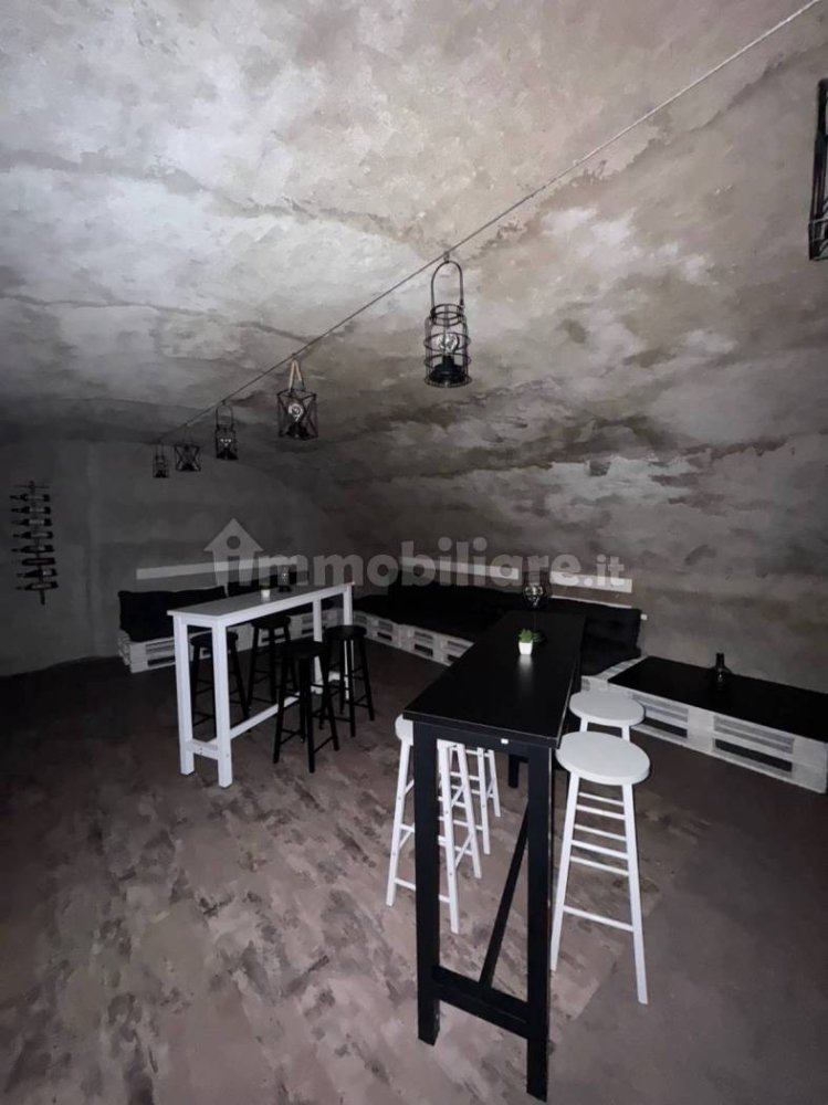 Lagerhaus in Bellano, Italy 50m², Nr. 314895