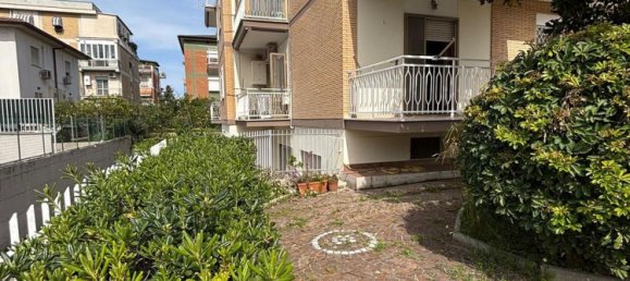 5 rooms Apartment in Latina, Italy No. 13576 68