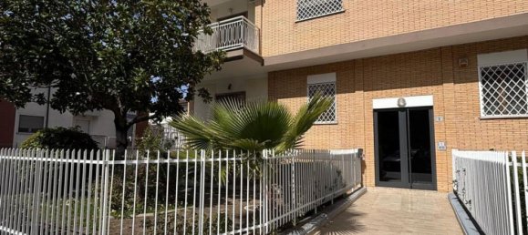 5 rooms Apartment in Latina, Italy No. 13576 21