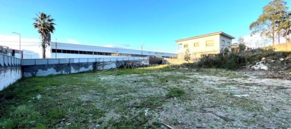 Terreno en Lousada, Portugal 1737 m² No. 51069 3