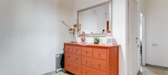 2 bedrooms Apartment in Rome, Italy No. 54750 5