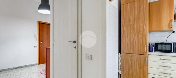 2 bedrooms Apartment in Rome, Italy No. 54750 11