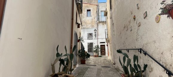 Casa de 2 habitaciónes en Oria, Italy No. 27971 20