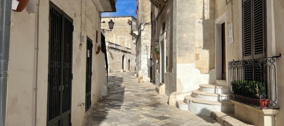 Casa de 2 habitaciónes en Oria, Italy No. 27971 22
