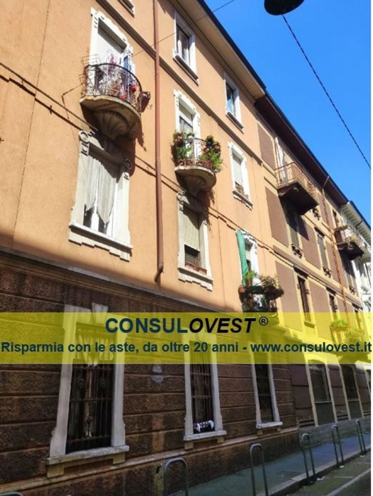 3 rooms Apartment in Sesto San Giovanni, Italy No. 4616