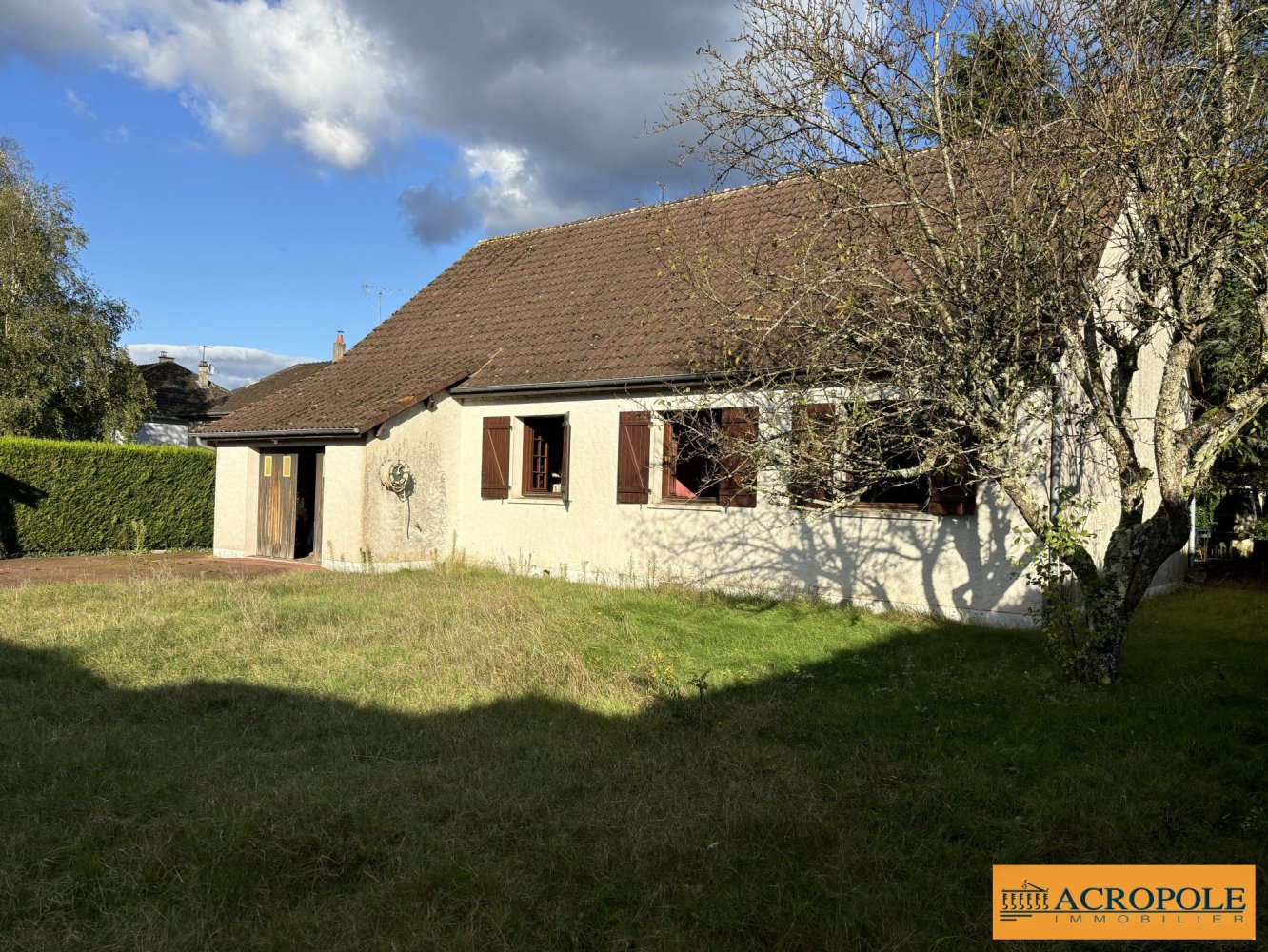 3 Schlafzimmer Haus in Salbris, France, Nr. 236423