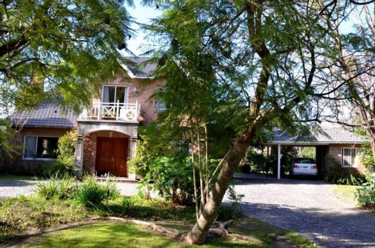 4 غرف نوم منزل في Pilar, Argentina رقم 20854