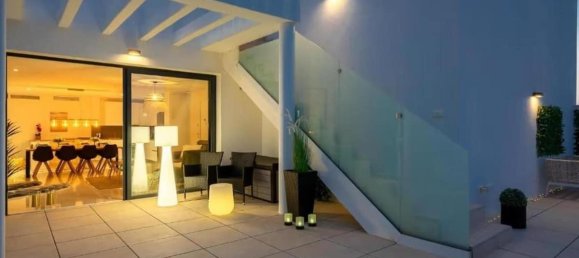 4 bedrooms Penthouse in Mijas, Spain No. 130645 2