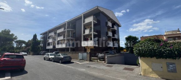 3 bedrooms Apartment in Rome, Italy No. 333579 28