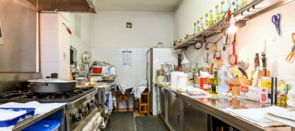 Villa de 7 dormitorios en Soiano del Lago, Italy No. 77376 15