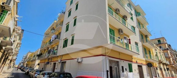3 bedrooms Apartment in Molfetta, Italy No. 301861 2