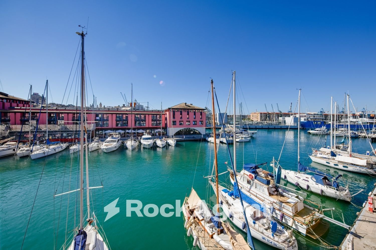 2-Zimmer Wohnung in Genoa, Italy, Nr. 308879