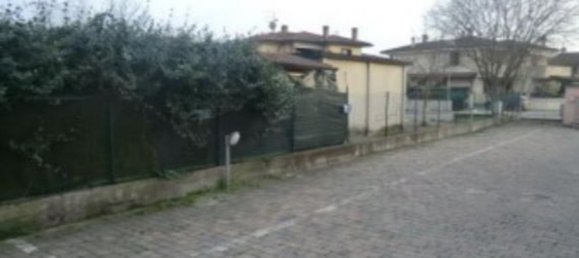 Bureau à Curtatone, Italy 83m² No. 364571 3