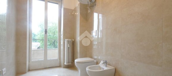 Apartamento T2 em Turin, Italy N.º 322133 31