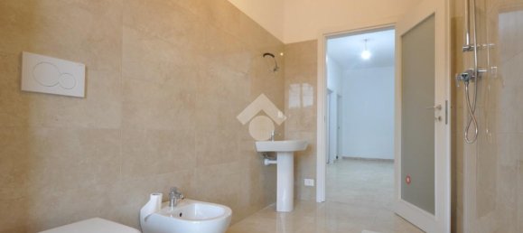 Apartamento T2 em Turin, Italy N.º 322133 28