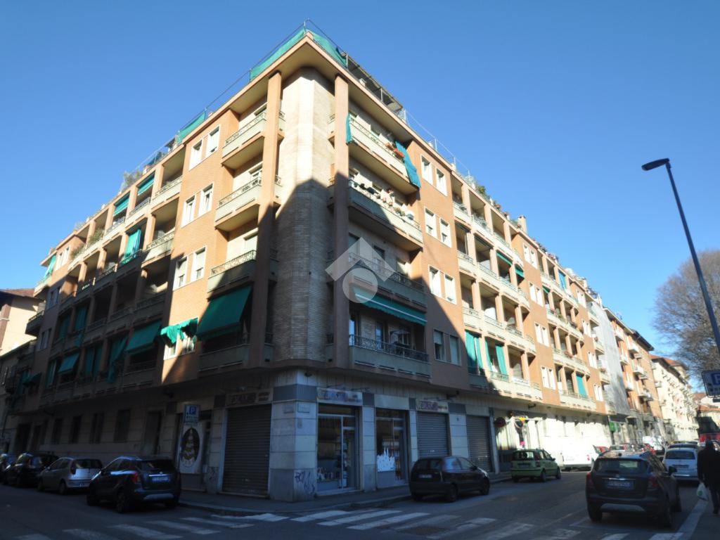 Apartamento T2 em Turin, Italy N.º 322133
