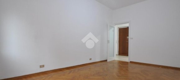 Apartamento T2 em Turin, Italy N.º 322133 23