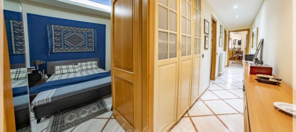 5غرفة شقة في Cagliari, Italy رقم 70142 2