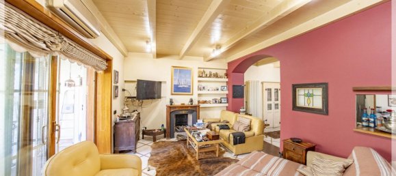 5غرفة شقة في Cagliari, Italy رقم 70142 21