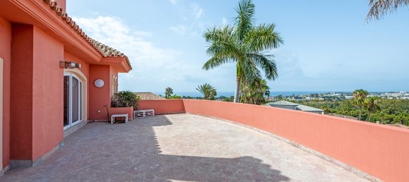 8 bedrooms Villa in Estepona, Spain No. 55334 11