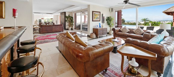 8 bedrooms Villa in Estepona, Spain No. 55334 29