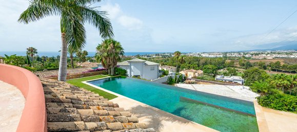 8 bedrooms Villa in Estepona, Spain No. 55334 6