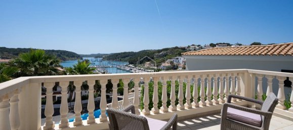 4 bedrooms Villa in Es Mercadal, Spain No. 5158 8