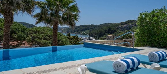 4 bedrooms Villa in Es Mercadal, Spain No. 5158 2