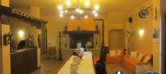 4 Schlafzimmer Wohnung in Montefiascone, Italy, Nr. 285368 2