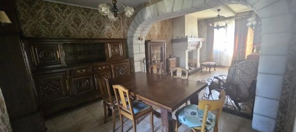 3 bedrooms House in Evreux, France No. 353391 4