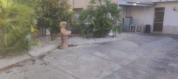 7 rooms House in Gibellina, Italy No. 256227 3