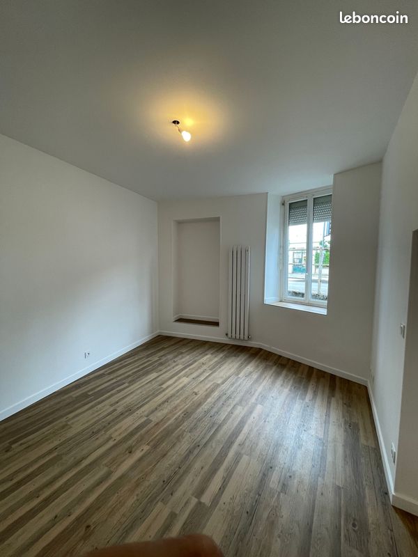 1 Schlafzimmer Doppelhaus in La Tour-du-Pin, France, Nr. 285125