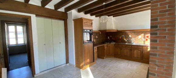 3 bedrooms House in Cernoy-en-Berry, France No. 213091 5