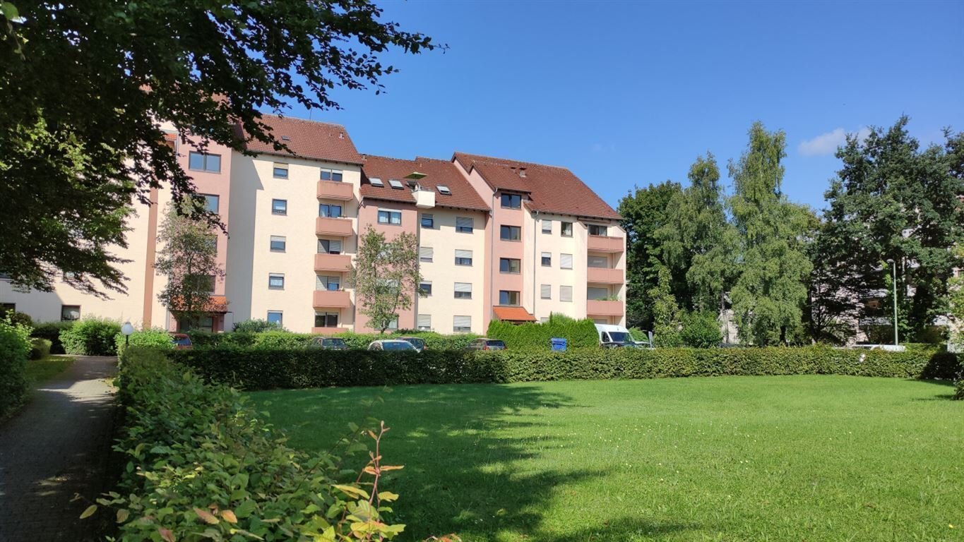 2غرفة شقة في Ulm, Germany رقم 278228